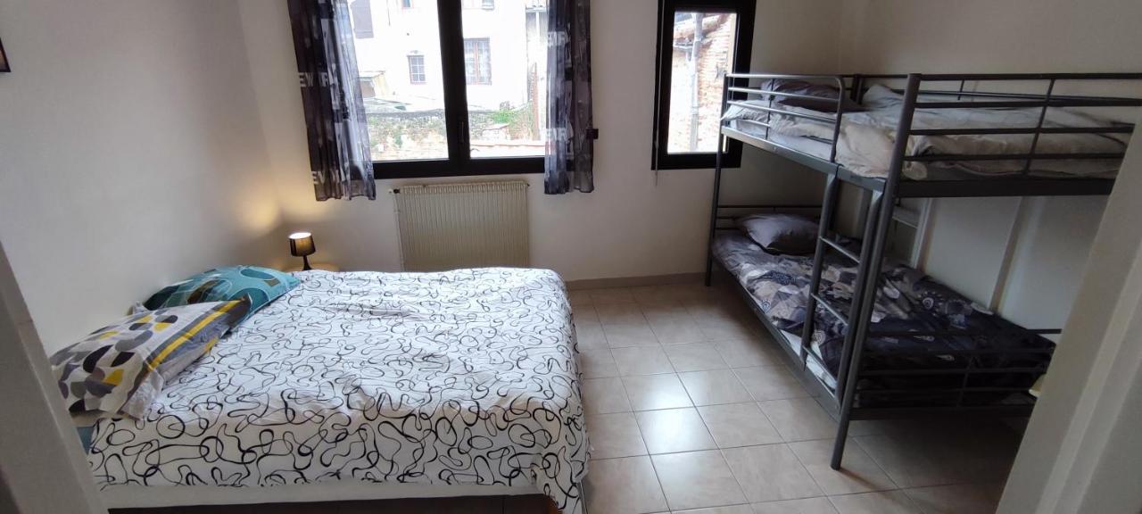 Hypercentre Grand Appartement Lumineux 3 Chambres Parking Agen Ngoại thất bức ảnh